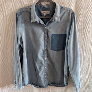 Calvin Klein Jeans Women's Long Sleeve Chambray Denim Snap Buttons Size XL